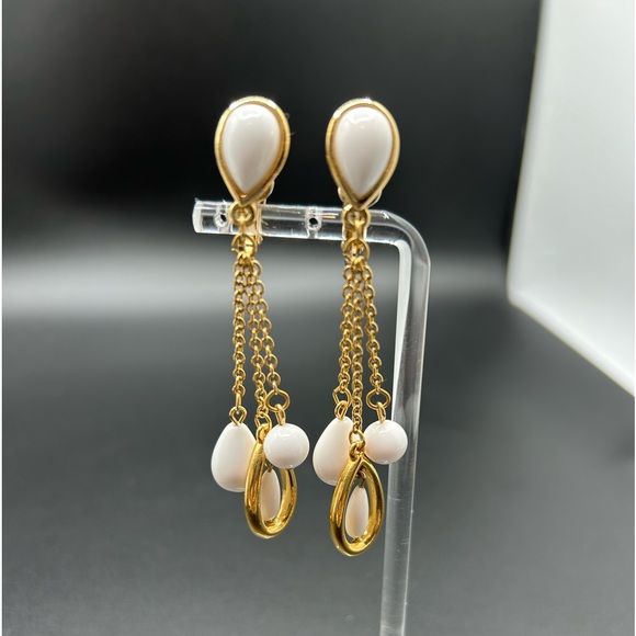 Vintage Trifari Dangle Earrings 60s Mod - Picture 3 of 5